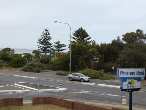 Wintersun Motel - Sunshine Coast Tourism 12