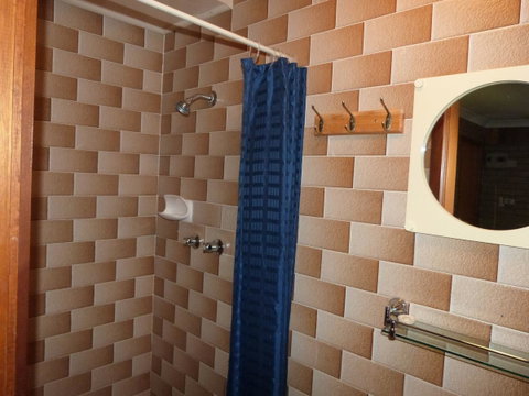 Wintersun Motel - Sunshine Coast Tourism 25