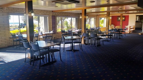 Lacepede Bay Motel - Sunshine Coast Tourism 9