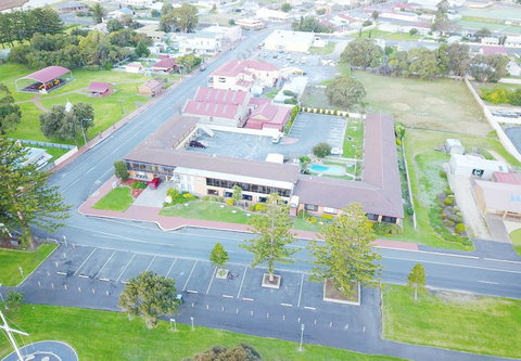 Lacepede Bay Motel - Sunshine Coast Tourism 3