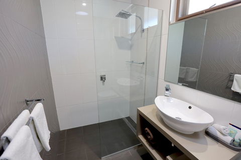 Robe Central Motel - Holiday Sunshine Coast 40