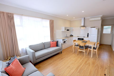 Robe Central Motel - Holiday Sunshine Coast 42