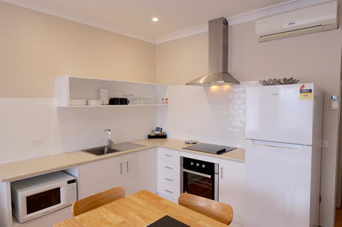 Robe Central Motel - Holiday Sunshine Coast 43