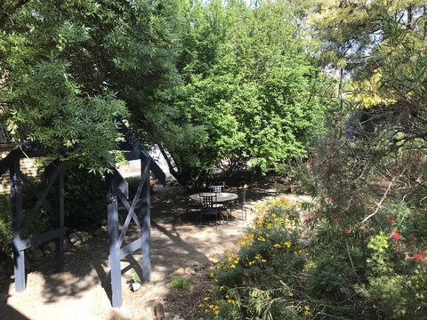 Adagio In Auburn - Sunshine Coast Tourism 21