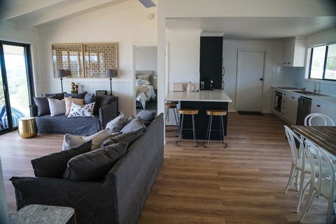 The Cape - Holiday Sunshine Coast 3