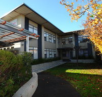 Glenelg Holiday Apartments-Ellis - Sunshine Coast Tourism