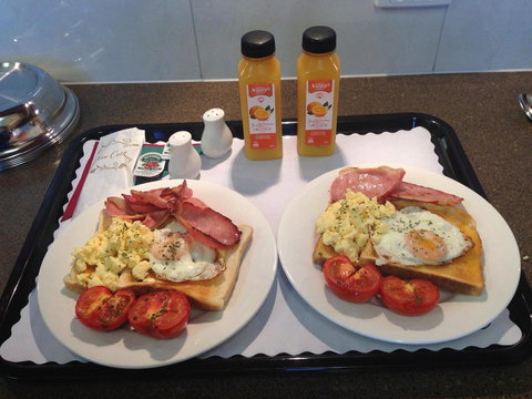 Strath Motel - Sunshine Coast Tourism 25