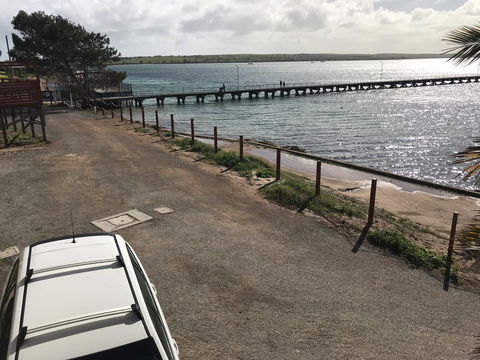 Beachside & Jetty View Apartment 6 - Captain\'s Apt - Holiday Sunshine Coast 14