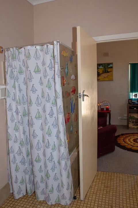 Kimba Units - Sunshine Coast Tourism 11