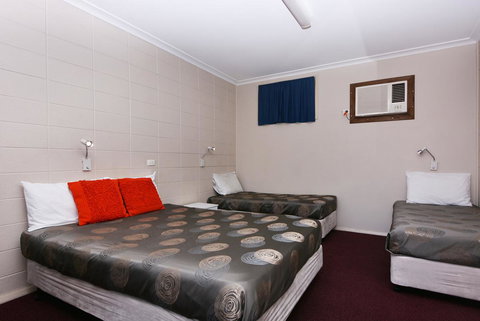Motel Poinsettia - Sunshine Coast Tourism 20