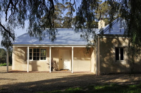 Peppermint Farm Cottage - Sunshine Coast Tourism 10