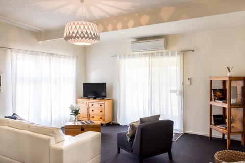 20 Hill Avenue Bed & Breakfast - Holiday Sunshine Coast 26