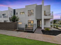 Book Findon Accommodation Vacations Sunshine Coast Tourism Sunshine Coast Tourism