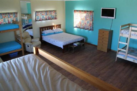 LAS ARENAS - The Sands - BEACH HOUSE - Sunshine Coast Tourism 5