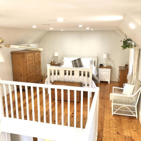 Aldgate Creek Cottage Bed And Breakfast - Sunshine Coast Tourism 1