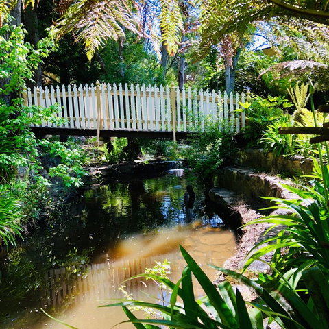 Aldgate Creek Cottage Bed And Breakfast - Sunshine Coast Tourism 24