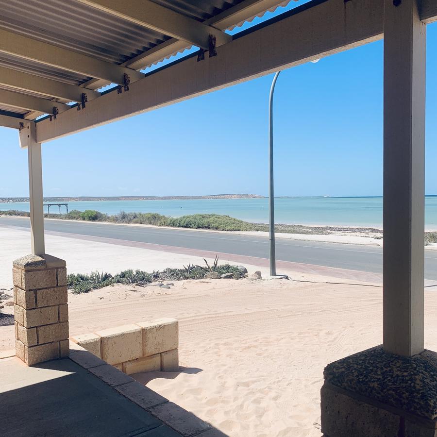 Useless Loop WA Holiday Sunshine Coast