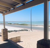 Bay Lodge - Holiday Sunshine Coast