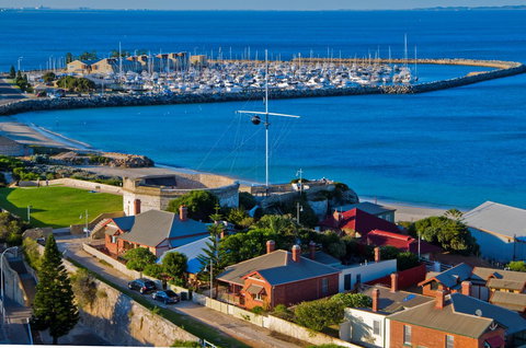 Oceanside 23 - Sunshine Coast Tourism 32