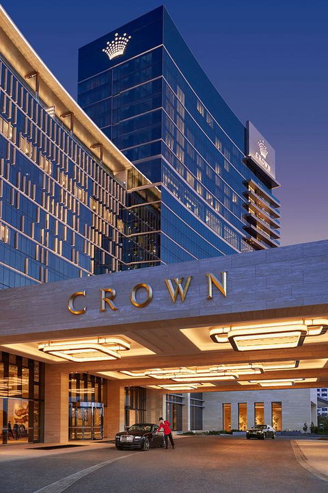 Crown Towers Perth - Holiday Sunshine Coast 8