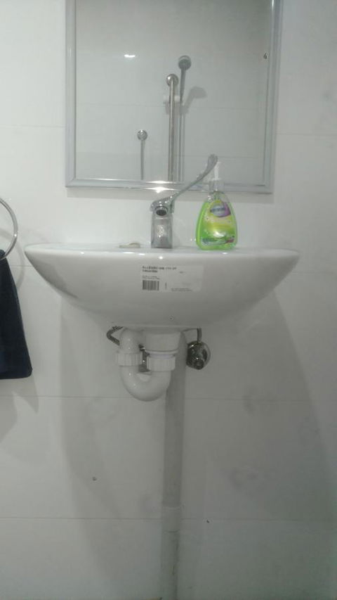 Perth City Backpackers Hostel - Note - Valid Passport Required To Check In - Sunshine Coast Tourism 17