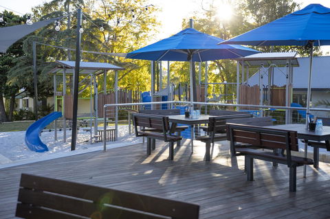 Karrinyup Waters Resort - Sunshine Coast Tourism 11
