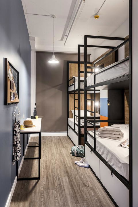 Hostel G Perth - Sunshine Coast Tourism 22
