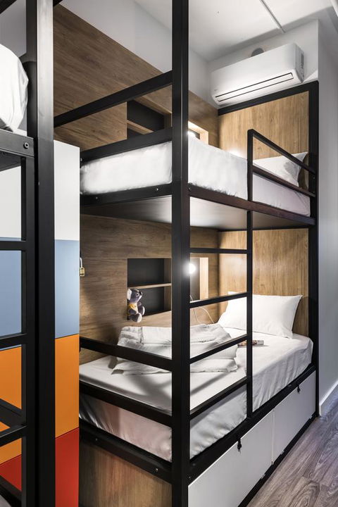 Hostel G Perth - Sunshine Coast Tourism 33