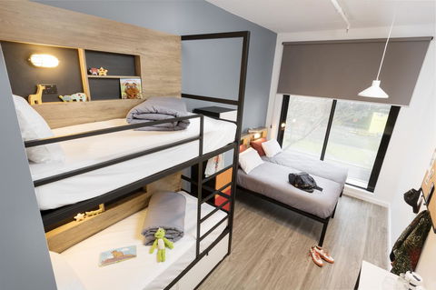 Hostel G Perth - Sunshine Coast Tourism 32
