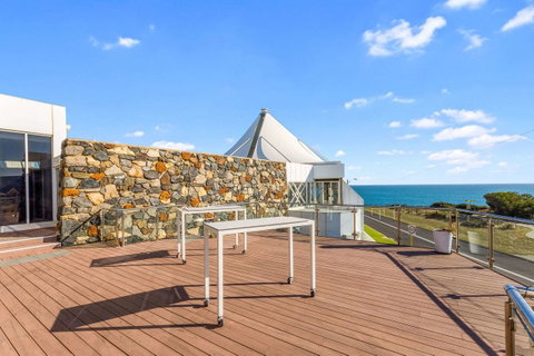 Mantra Bunbury - Sunshine Coast Tourism 21