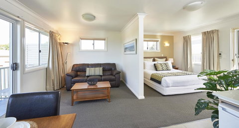 Harbour View Apartments - Sunshine Coast Tourism 2