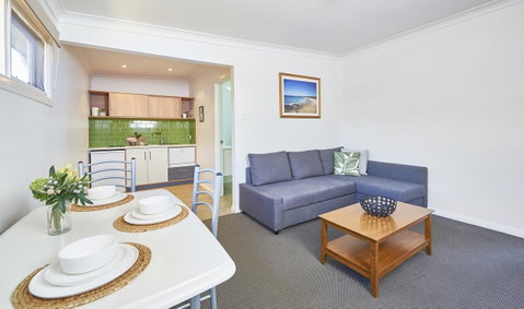Harbour View Apartments - Sunshine Coast Tourism 1