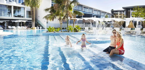 Crown Metropol Perth - Holiday Sunshine Coast 1