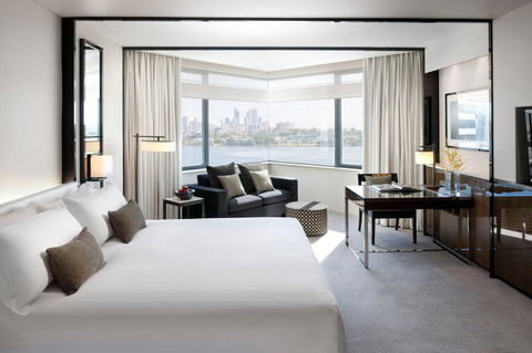 Crown Metropol Perth - Holiday Sunshine Coast 15