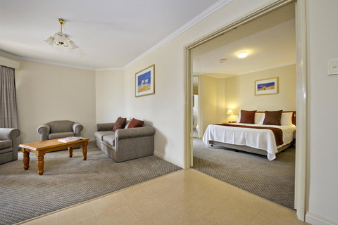 Abbey Beach Resort - Sunshine Coast Tourism 12