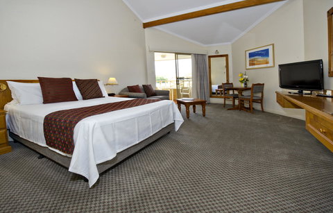 Abbey Beach Resort - Sunshine Coast Tourism 14