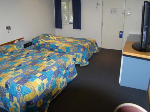 Dunsborough Central Motel - Sunshine Coast Tourism 24