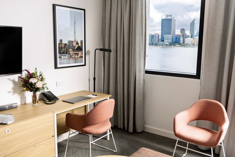 Quest South Perth Foreshore - Sunshine Coast Tourism 9