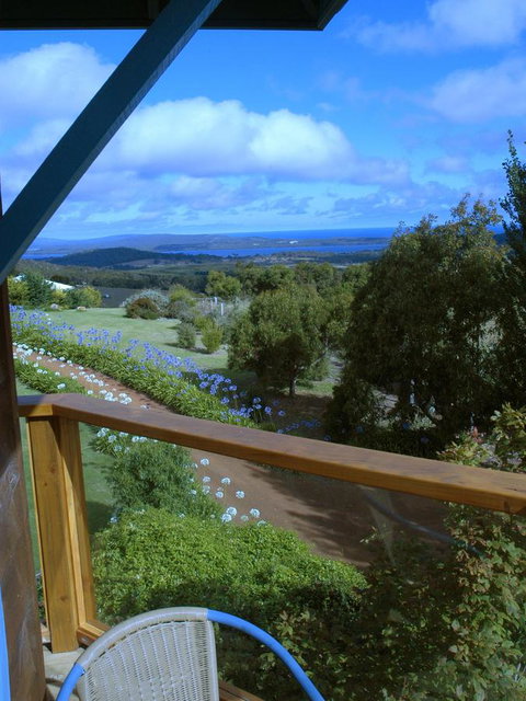 Chimes Spa Retreat - Sunshine Coast Tourism 36