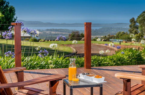 Chimes Spa Retreat - Sunshine Coast Tourism 1