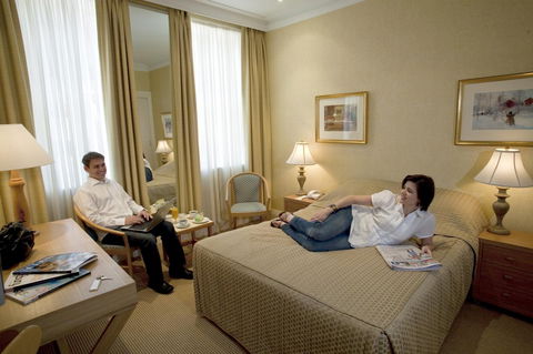 European Hotel - Sunshine Coast Tourism 8