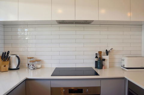Cottesloe Beachfront Ocean View Apartment - Sunshine Coast Tourism 11