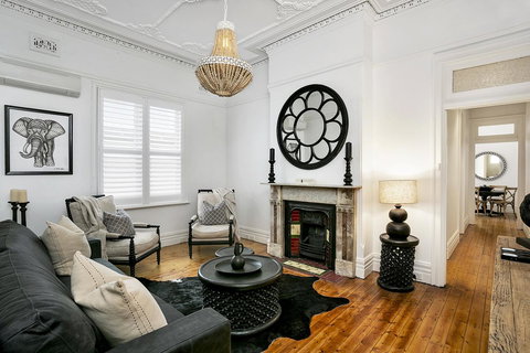 Soho Style In Manly - DARL9 - Holiday Sunshine Coast 0