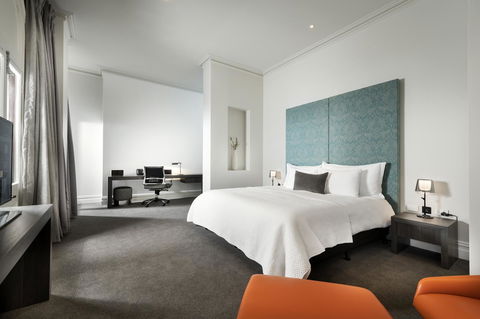 The Melbourne Hotel - Sunshine Coast Tourism 21