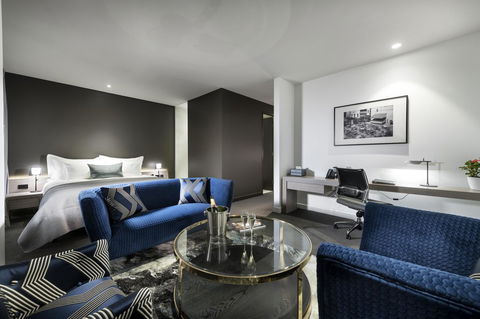 The Melbourne Hotel - Sunshine Coast Tourism 6