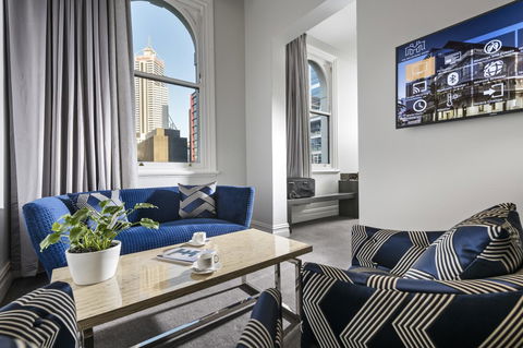 The Melbourne Hotel - Sunshine Coast Tourism 17