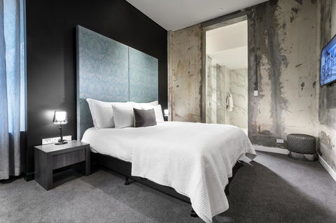 The Melbourne Hotel - Sunshine Coast Tourism 2