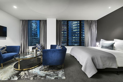 The Melbourne Hotel - Sunshine Coast Tourism 5