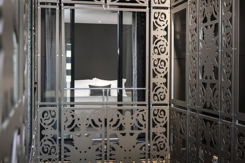 The Melbourne Hotel - Sunshine Coast Tourism 4