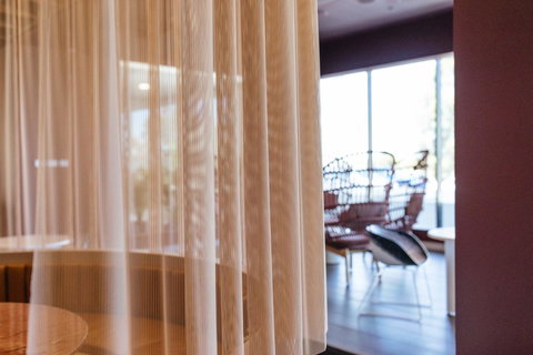 Pan Pacific Perth - Sunshine Coast Tourism 32